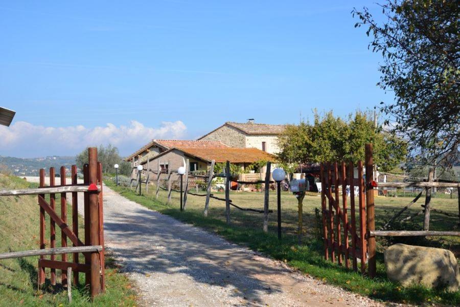 Perugia Farmhouse ภายนอก รูปภาพ