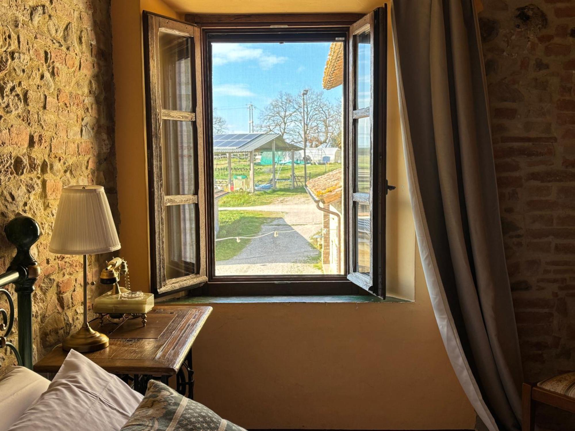 Perugia Farmhouse ภายนอก รูปภาพ
